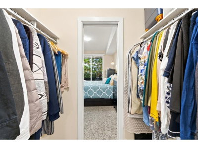 10499 UNIVERSITY Drive | Surrey British Columbia | Slide Image Seventeen