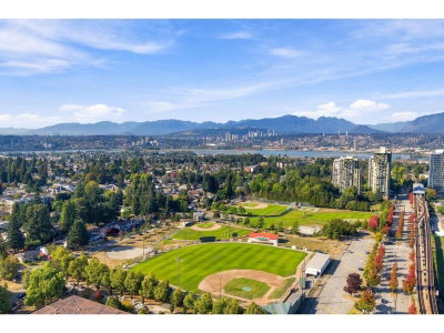 10499 UNIVERSITY Drive | Surrey British Columbia | Slide Image Thirty-three