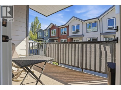 11851 232 Street | Maple Ridge British Columbia | Slide Image Eleven