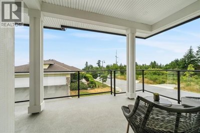 5522 MCCOURT Road | Sechelt British Columbia | Slide Image Sixteen