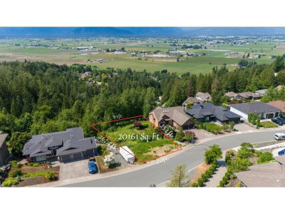 7287 MOUNT THURSTON Drive | Chilliwack British Columbia | Slide Image One