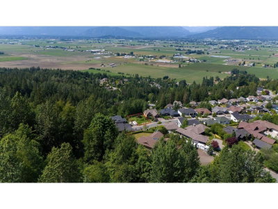 7287 MOUNT THURSTON Drive | Chilliwack British Columbia | Slide Image Ten