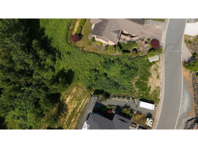 7287 MOUNT THURSTON Drive | Chilliwack British Columbia | Slide Image Five
