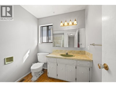 4391 DEERFIELD Crescent | Richmond British Columbia | Slide Image Thirteen
