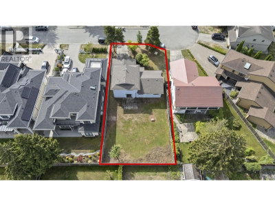 4391 DEERFIELD Crescent | Richmond British Columbia | Slide Image Four
