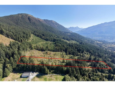 50325 ELK VIEW Road | Chilliwack British Columbia | Slide Image Two