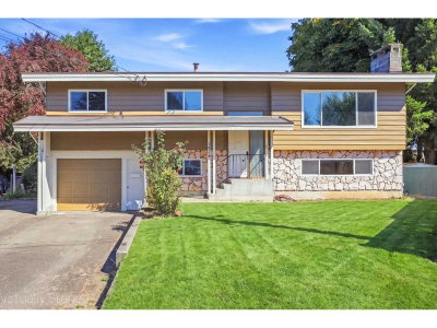 10128 SHAMROCK Drive | Chilliwack British Columbia | Slide Image One