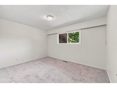 10128 SHAMROCK Drive | Chilliwack British Columbia | Slide Image Sixteen