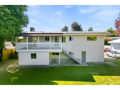 10128 SHAMROCK Drive | Chilliwack British Columbia | Slide Image Thirty