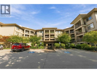 12248 224 Street | Maple Ridge British Columbia | Slide Image Two