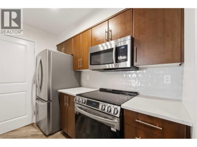 12248 224 Street | Maple Ridge British Columbia | Slide Image Twenty