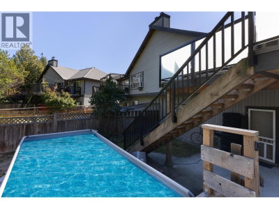 7467 PROSPECT Street | Pemberton British Columbia | Slide Image Thirty-six
