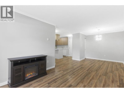 40120 WILLOW Crescent | Squamish British Columbia | Slide Image Eight