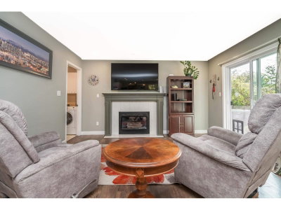 18156 CLAYTONWOOD Crescent | Surrey British Columbia | Slide Image Fifteen