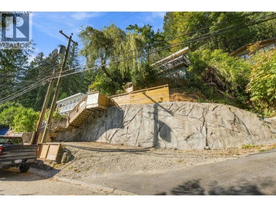 2787 PANORAMA Drive | North Vancouver British Columbia | Slide Image Thirty-two