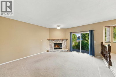 21583 126 Avenue | Maple Ridge British Columbia | Slide Image Thirteen