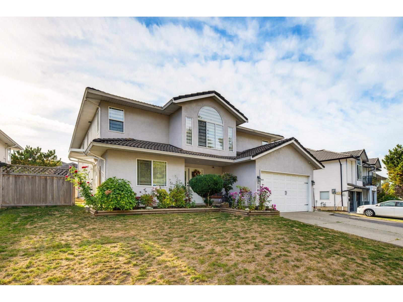 3149 GOLDFINCH Street, Abbotsford, British Columbia V2T 5R8