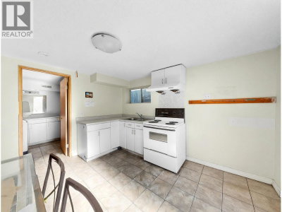 6654 LINDEN Avenue | Burnaby British Columbia | Slide Image Twenty-five
