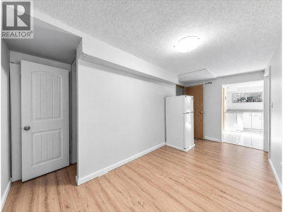 6654 LINDEN Avenue | Burnaby British Columbia | Slide Image Thirty-one