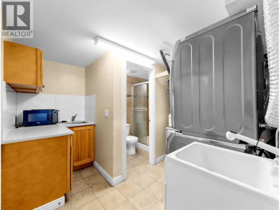 6654 LINDEN Avenue | Burnaby British Columbia | Slide Image Thirty-four