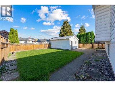 6654 LINDEN Avenue | Burnaby British Columbia | Slide Image Thirty-six