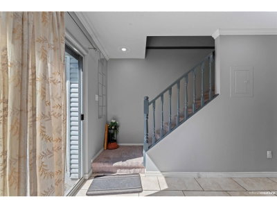 13713 72A Avenue | Surrey British Columbia | Slide Image Thirteen