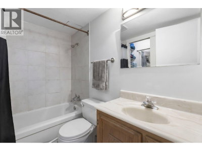 8460 ACKROYD Road | Richmond British Columbia | Slide Image Nine