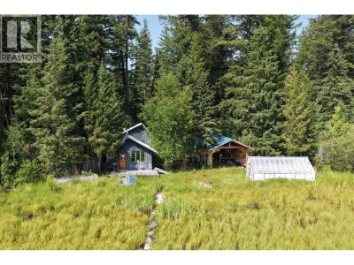 1462 WALTERS LAKE Road | Horsefly British Columbia | Slide Image Ten