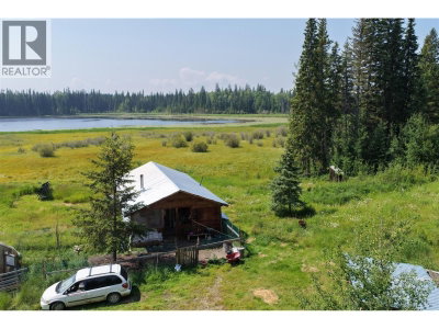 1462 WALTERS LAKE Road | Horsefly British Columbia | Slide Image Two