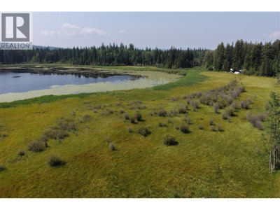 1462 WALTERS LAKE Road | Horsefly British Columbia | Slide Image Four