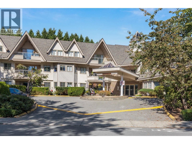 19241 FORD Road Pitt Meadows British Columbia, V3Y 2N4 - 2 Bedrooms Condo For Sale