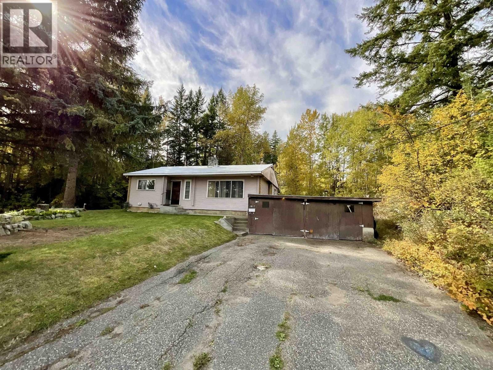 1817 MARBLE Street, Quesnel, British Columbia V2J 4M5
