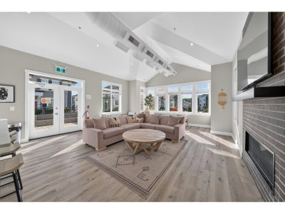 2070 OAK MEADOWS Drive | Surrey British Columbia | Slide Image Thirty-one