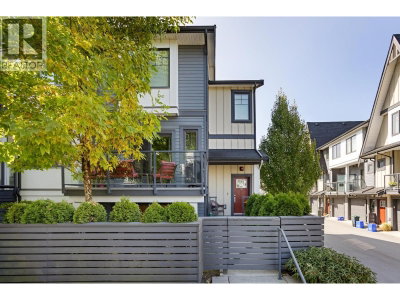 19451 SUTTON Avenue | Pitt Meadows British Columbia | Slide Image Five