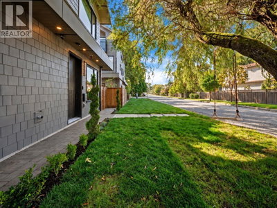 2866 SEMLIN Drive | Vancouver British Columbia | Slide Image Thirty