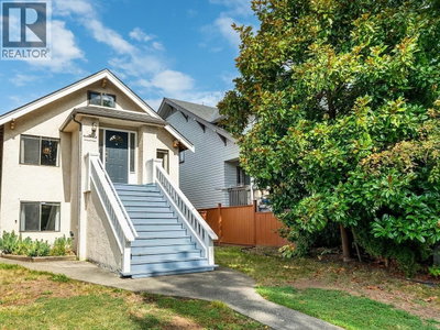 295 W 17TH Avenue | Vancouver British Columbia | Slide Image Two