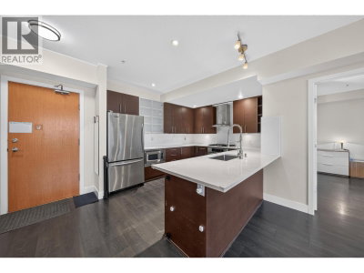 14300 RIVERPORT Way | Richmond British Columbia | Slide Image Eleven