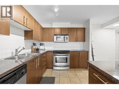 2088 MADISON Avenue | Burnaby British Columbia | Slide Image Five