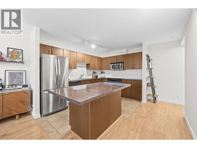 2088 MADISON Avenue | Burnaby British Columbia | Slide Image Seven