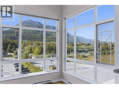 40437 TANTALUS Road | Squamish British Columbia | Slide Image One