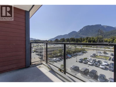 40437 TANTALUS Road | Squamish British Columbia | Slide Image Fourteen