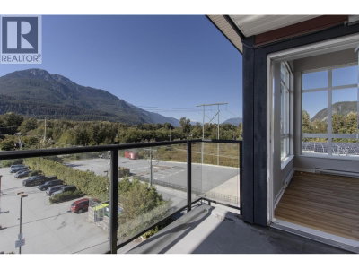 40437 TANTALUS Road | Squamish British Columbia | Slide Image Fifteen