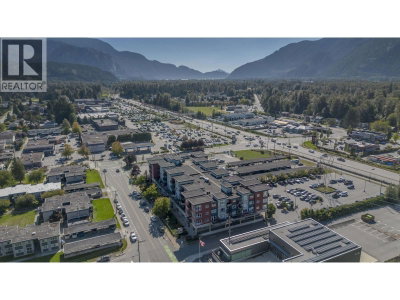 40437 TANTALUS Road | Squamish British Columbia | Slide Image Seventeen