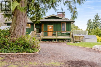 1405 VELVET Road | Gibsons British Columbia | Slide Image One