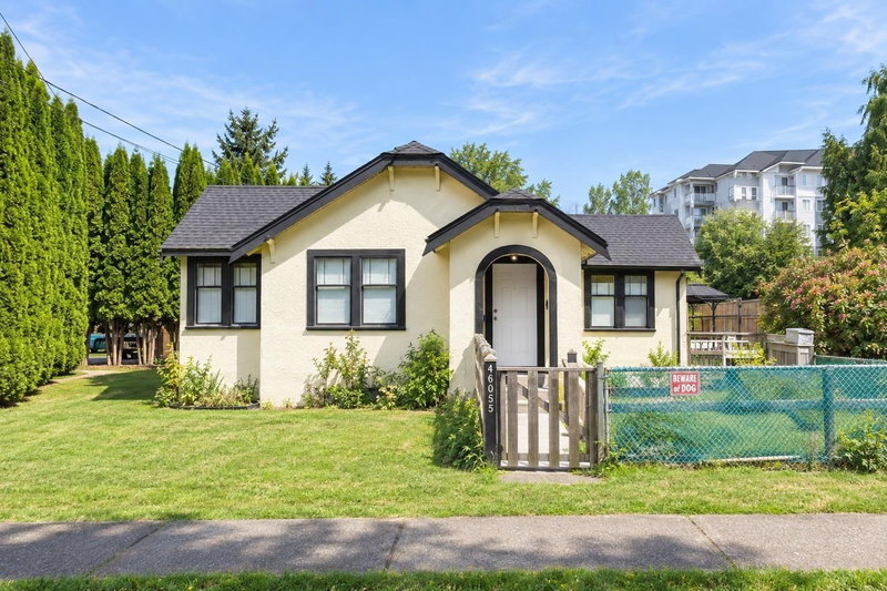 46055 CLEVELAND Avenue Chilliwack British Columbia, V2P 2X2 - 2 Bedrooms Home For Sale