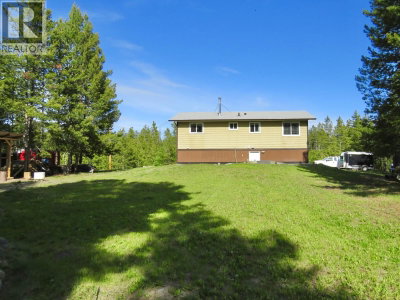 5841 THOMPSON Road | Chilcotin British Columbia | Slide Image Twenty-four