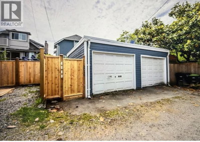 2015 CREELMAN Avenue | Vancouver British Columbia | Slide Image Thirty
