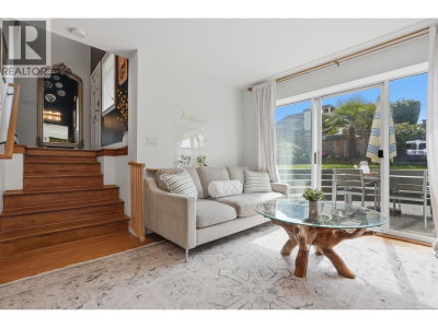 2015 CREELMAN Avenue | Vancouver British Columbia | Slide Image Eight