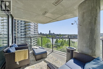 455 BEACH Crescent | Vancouver British Columbia | Slide Image Twenty-three