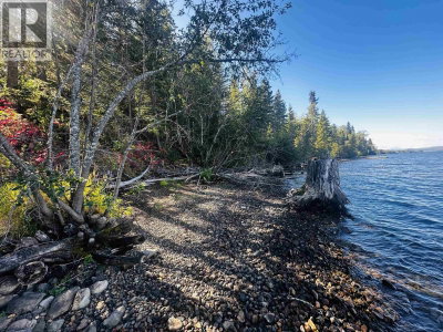 5 MUNDHAUSEN Road | Burns Lake British Columbia | Slide Image Four